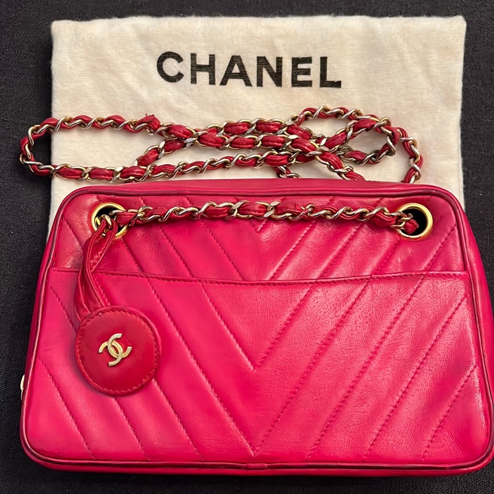 Chanel Vintage Chevron Camera Bag